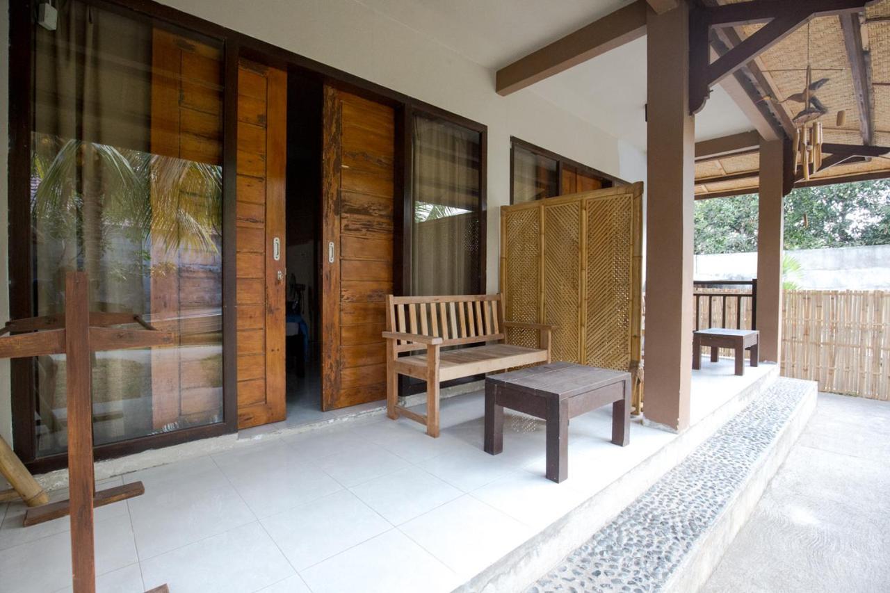 Asoka Homestay Senggigi Exterior foto